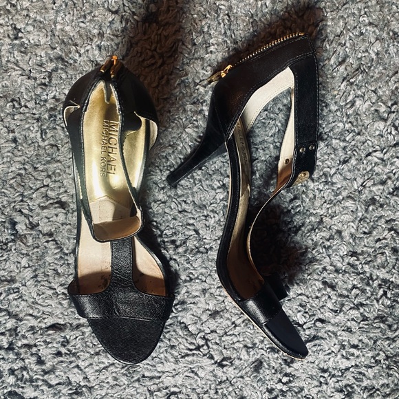 Michael Kors sandals - Picture 6 of 9